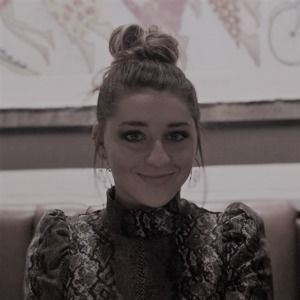 Meet your Posher, Claudia